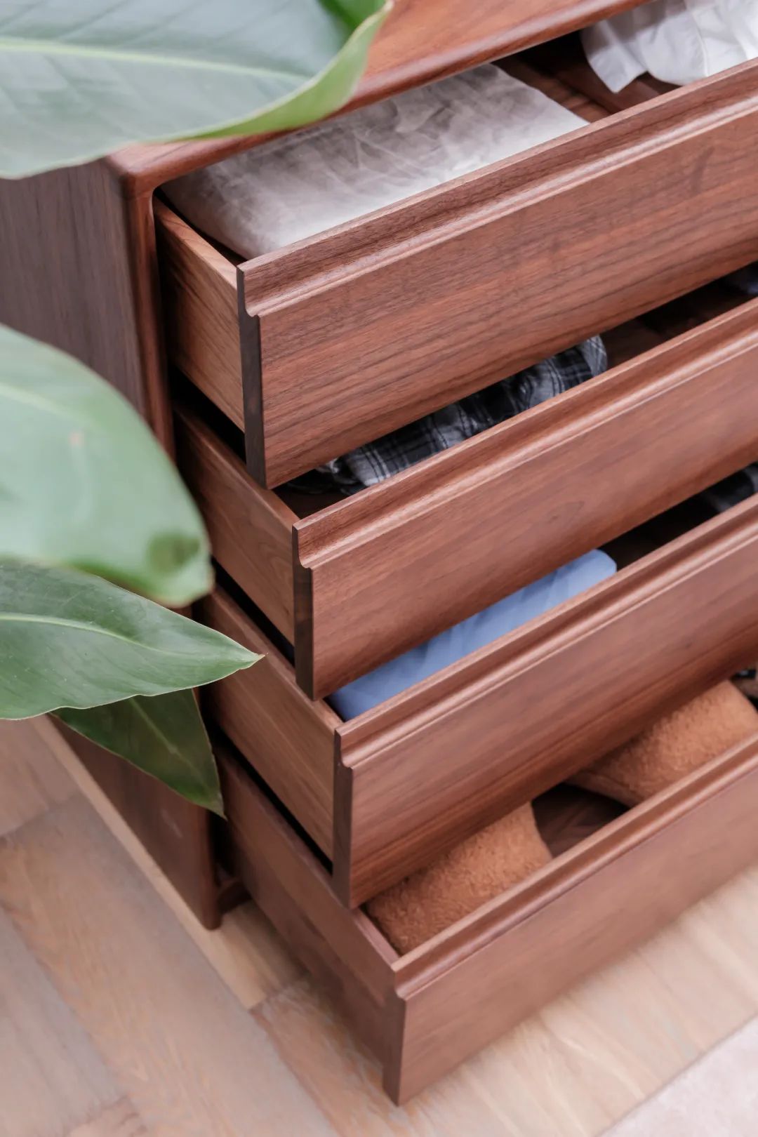 金属滑轨VS木滑轨怎么选? 9 金属滑轨VS木滑轨怎么选? 第4张案例图片