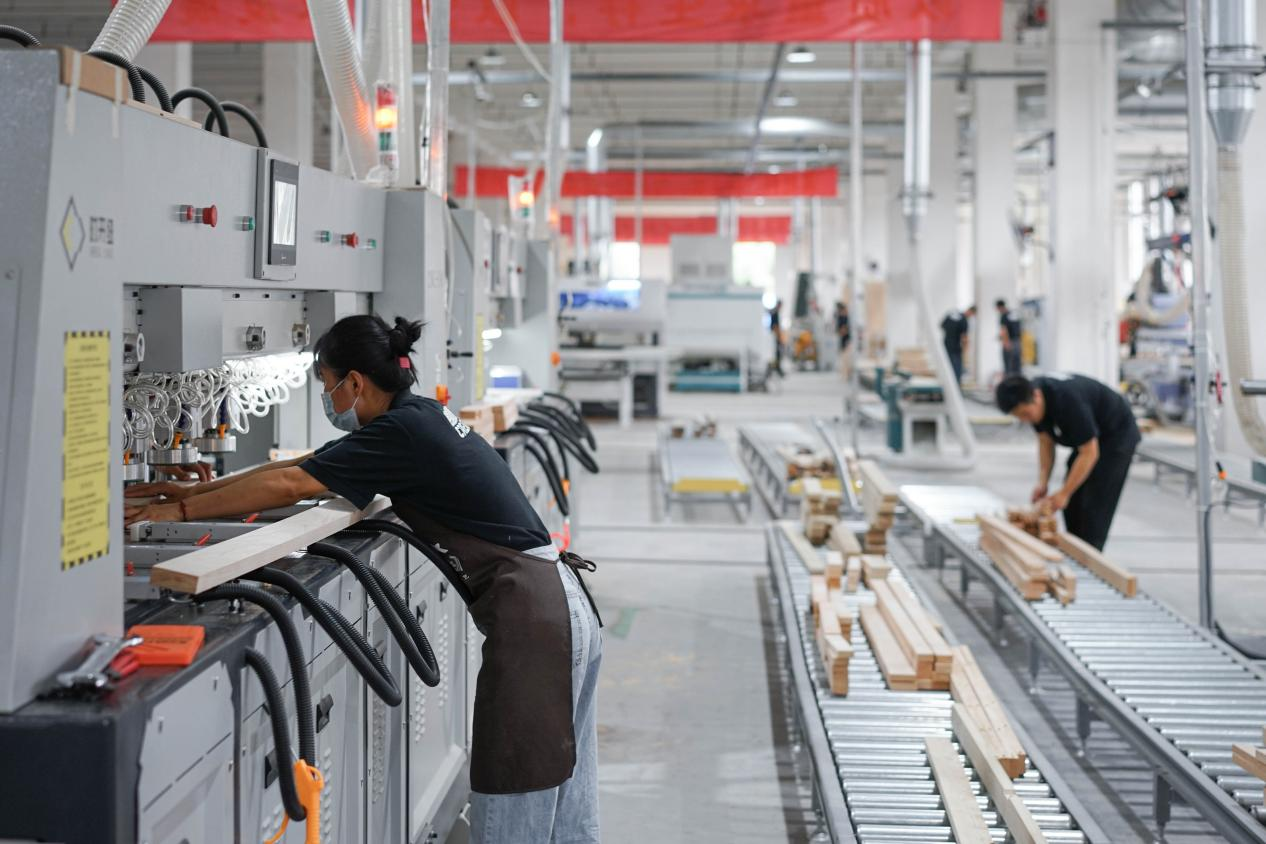 良禽佳木:以自主工厂铸品质 数字化升级树实木定制新标杆 3 image.png