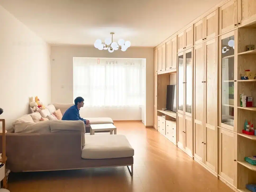 妙啊！北京业主神出手，满墙书柜与玄关柜一键GET，动线更流畅空间更通透