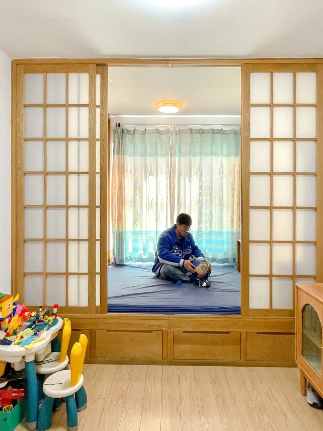 面向未来，两局变三居，帝都业主在客厅打造大型亲子游乐场