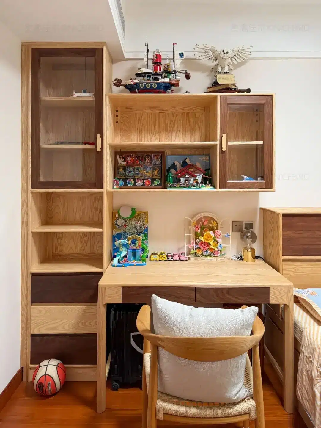 三室两厅全屋实木定制，每一处设计都长在审美点上